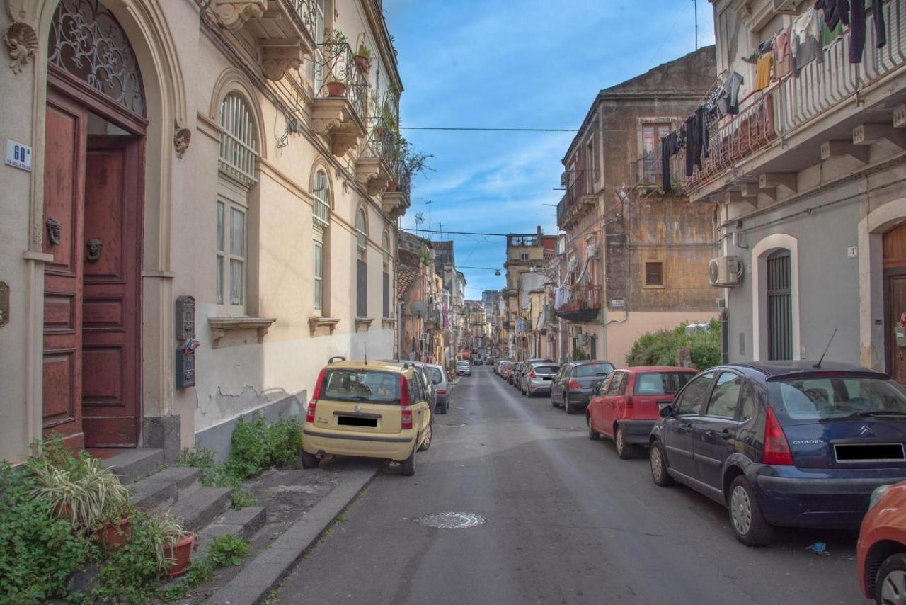 Cozy's house nel cuore della città Aeroporto di Catania Fontana Rossa Esterno foto