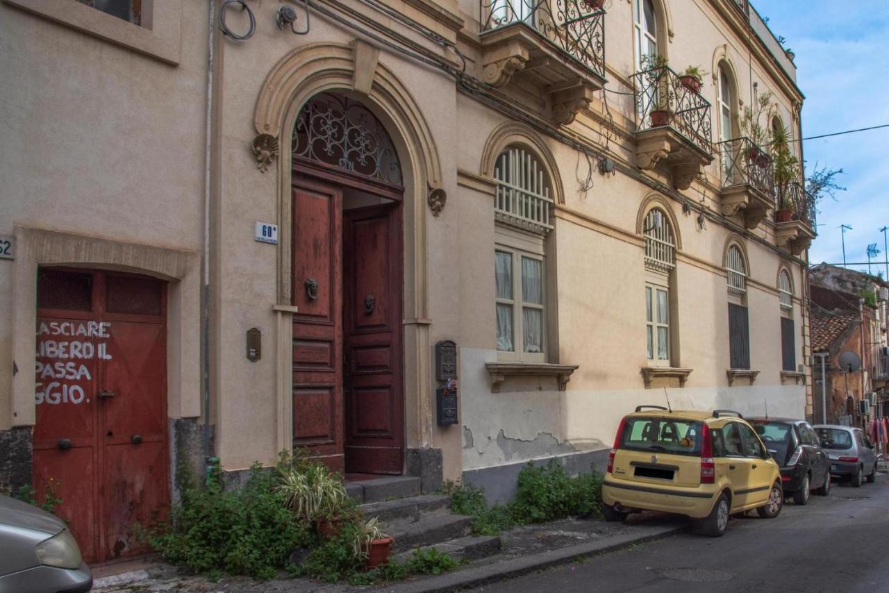 Cozy's house nel cuore della città Aeroporto di Catania Fontana Rossa Esterno foto
