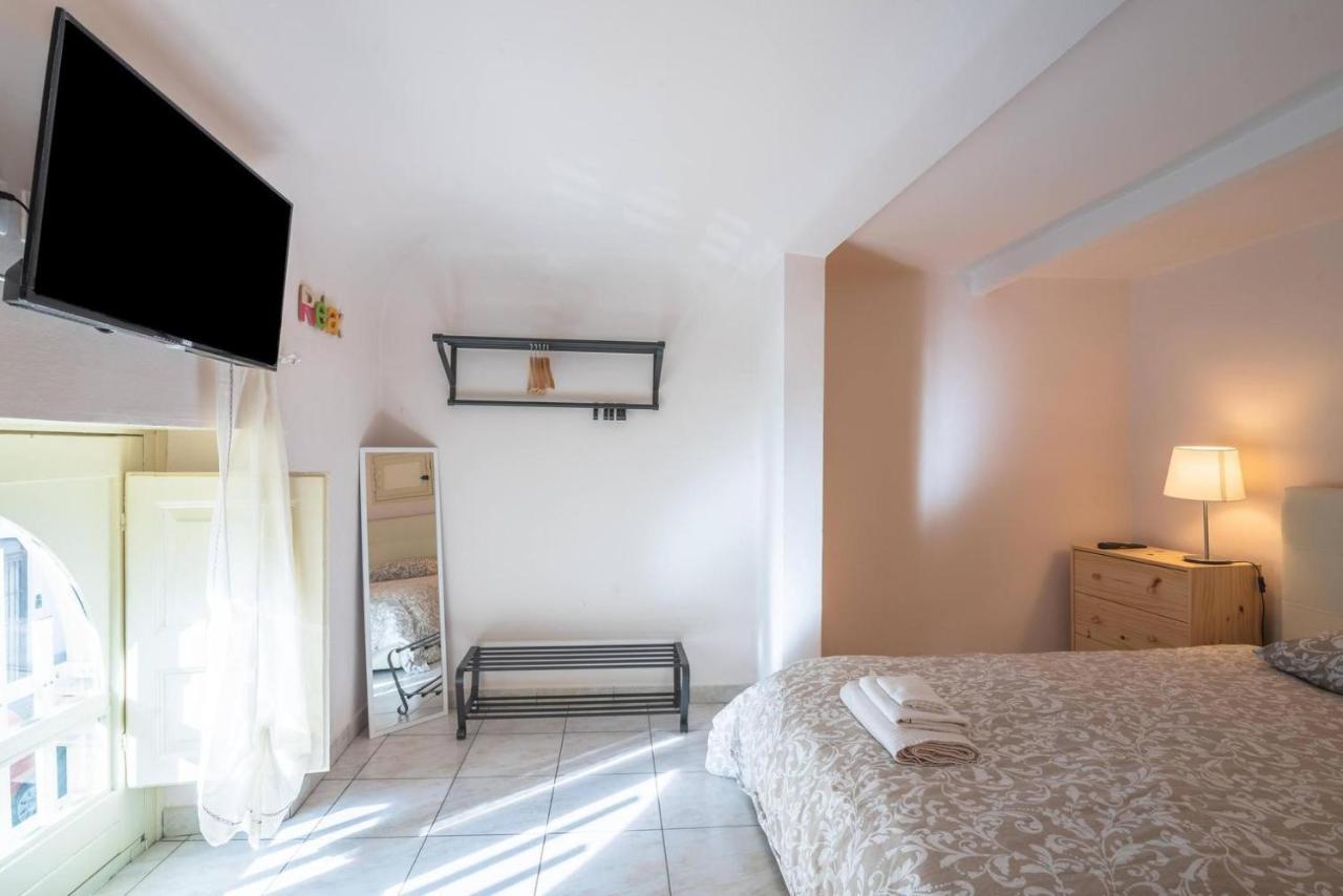 Cozy's house nel cuore della città Aeroporto di Catania Fontana Rossa Esterno foto