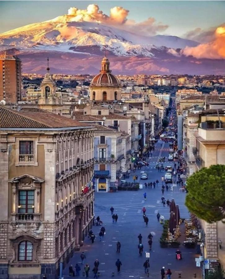 Cozy's house nel cuore della città Aeroporto di Catania Fontana Rossa Esterno foto